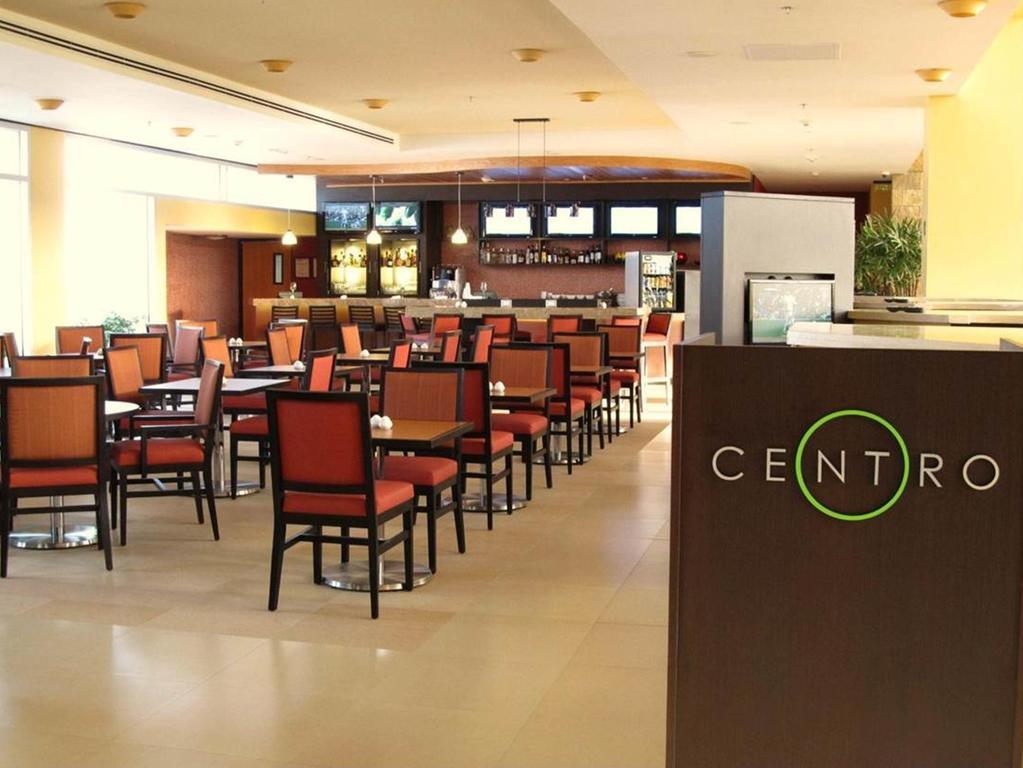Courtyard By Marriott Leon At The Poliforum Exteriér fotografie