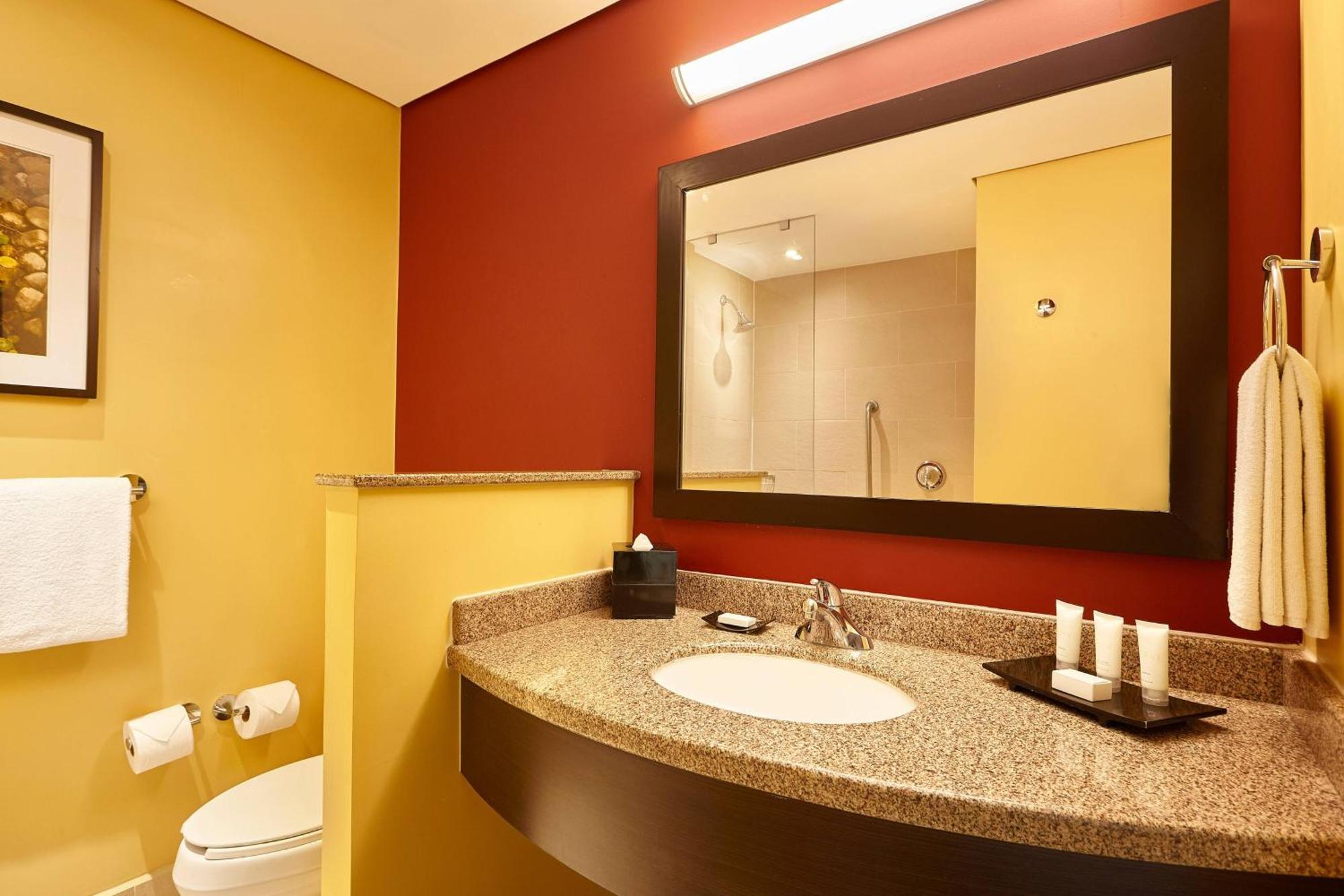 Courtyard By Marriott Leon At The Poliforum Exteriér fotografie