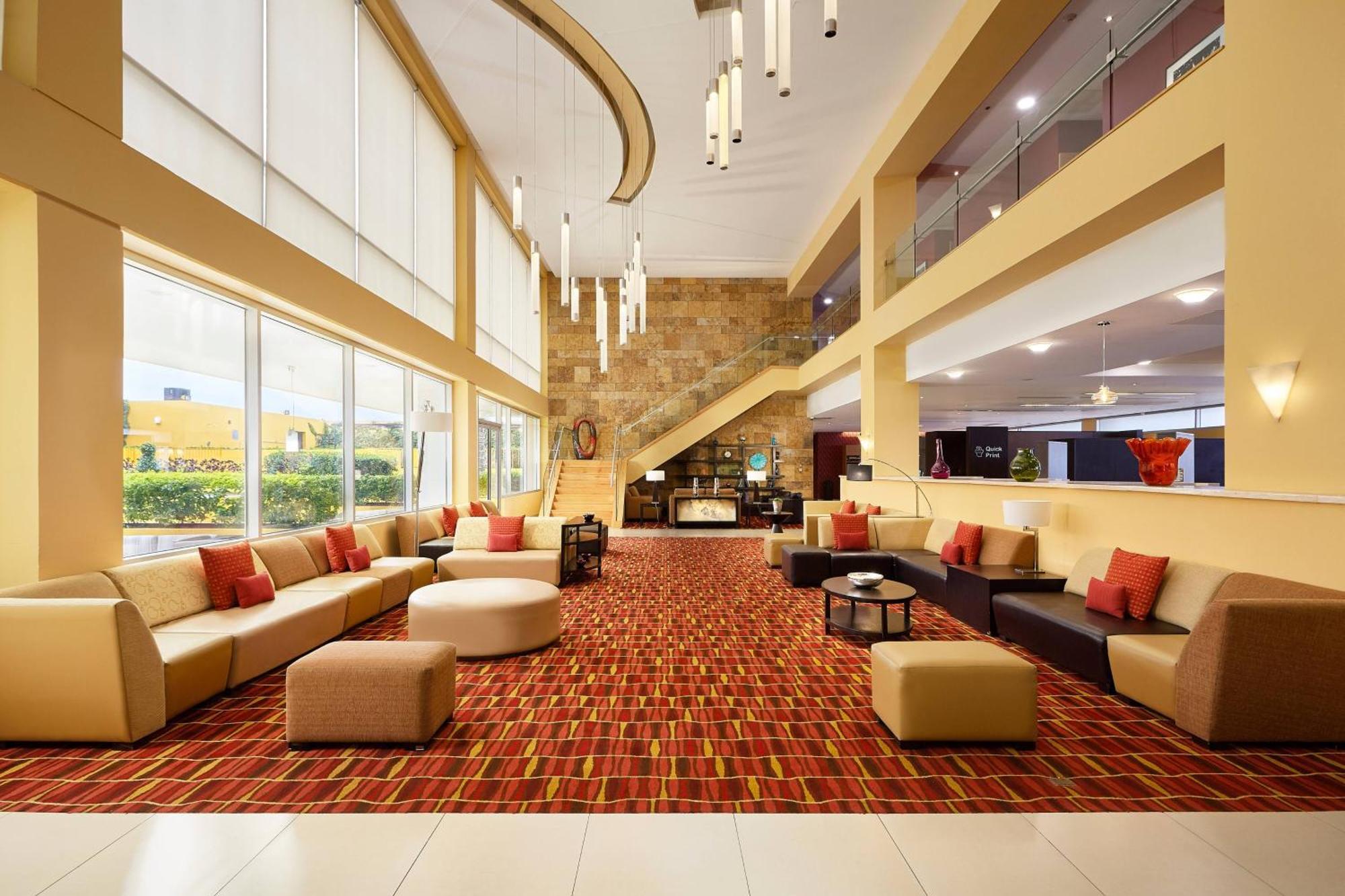 Courtyard By Marriott Leon At The Poliforum Exteriér fotografie